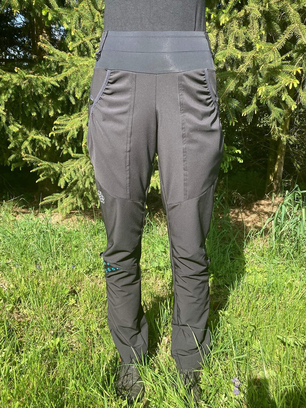Women's training trousers SUMMER - black with turquoise paws