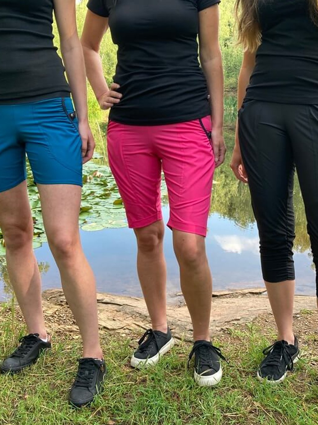 knee length navy shorts 4dox