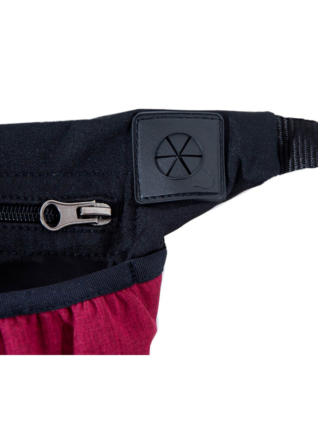 Treat pouch with magnetic closure Garnet with paw 4dox