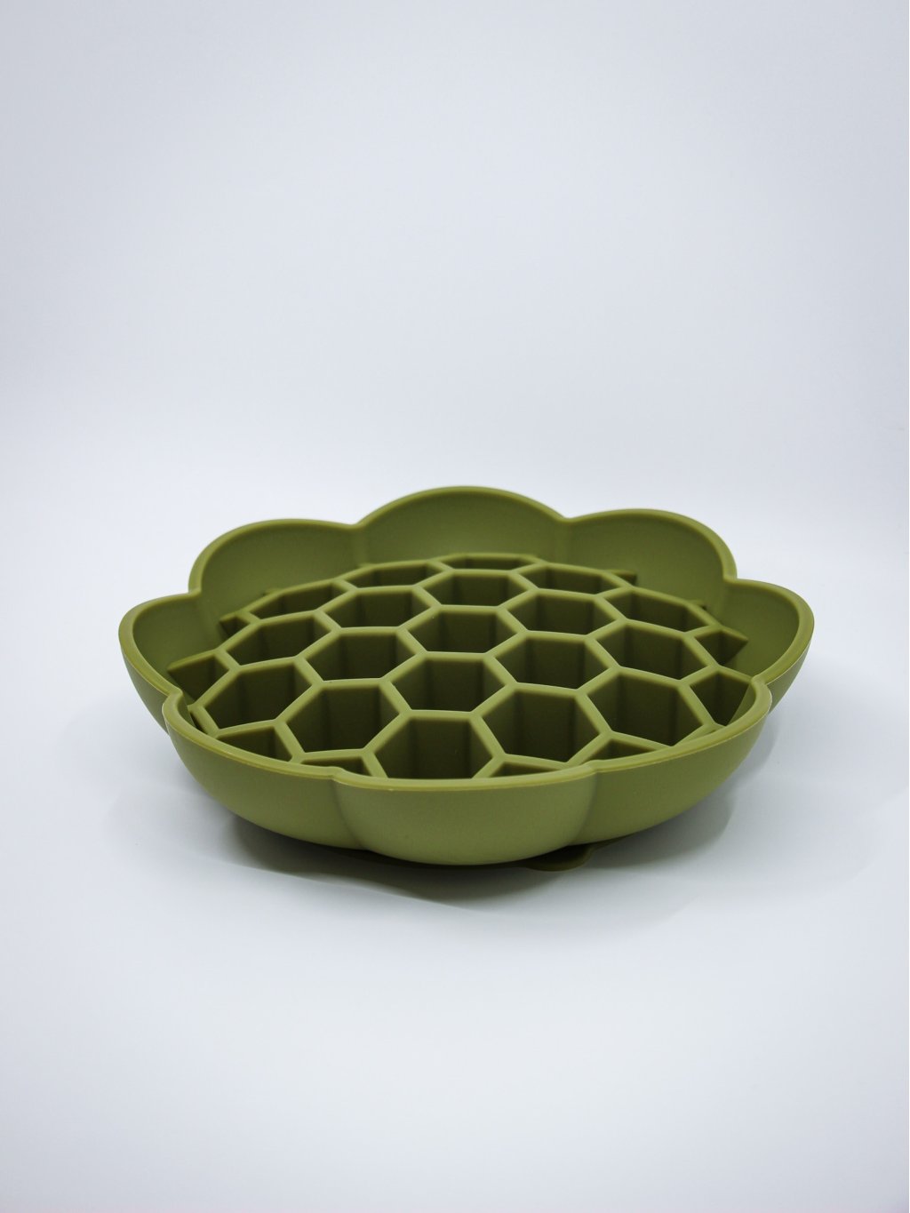 Anti-swallow bowl - honeycomb olive