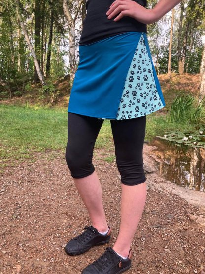Skirt with 3/4 length leggings - teal