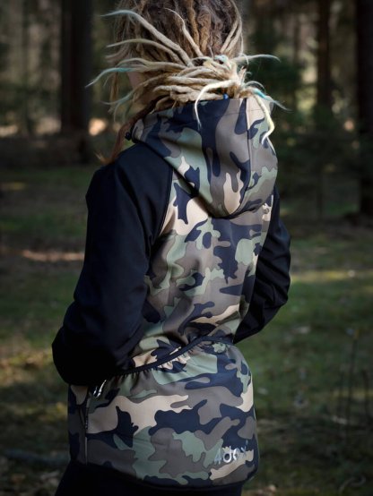 Women's training jacket 2 in 1 camouflage 2