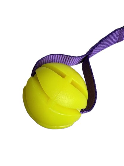 Žlutý plovoucí míček 5cm s ručkou 2