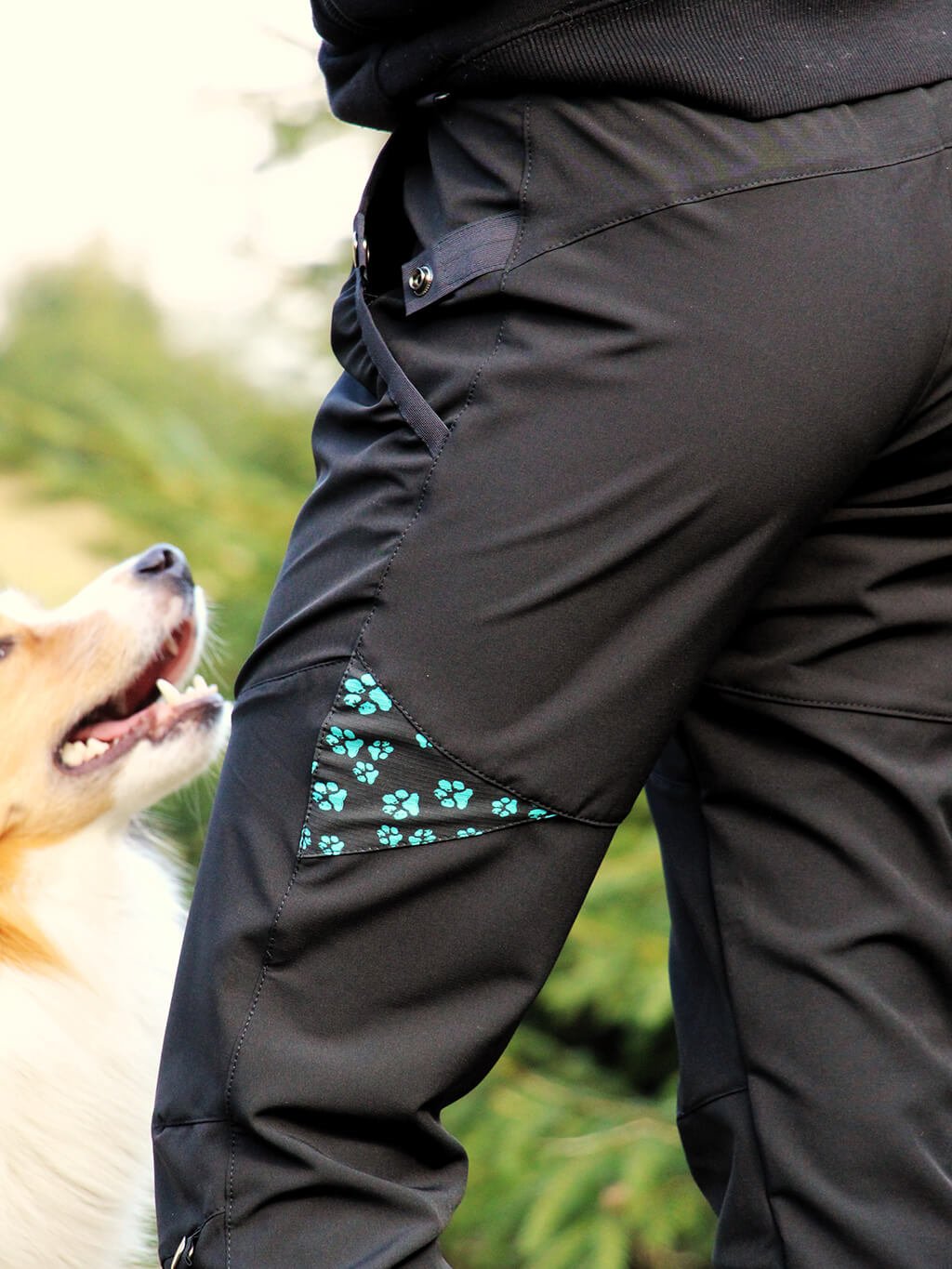 Dames lente trainingsbroek - zwart met turquoise pootafdrukken