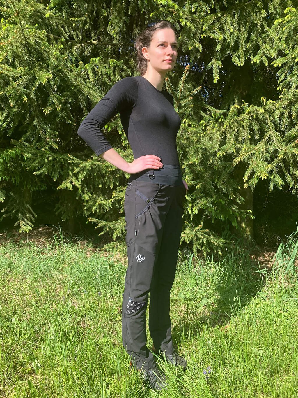 Women's training trousers SUMMER - black with white paws