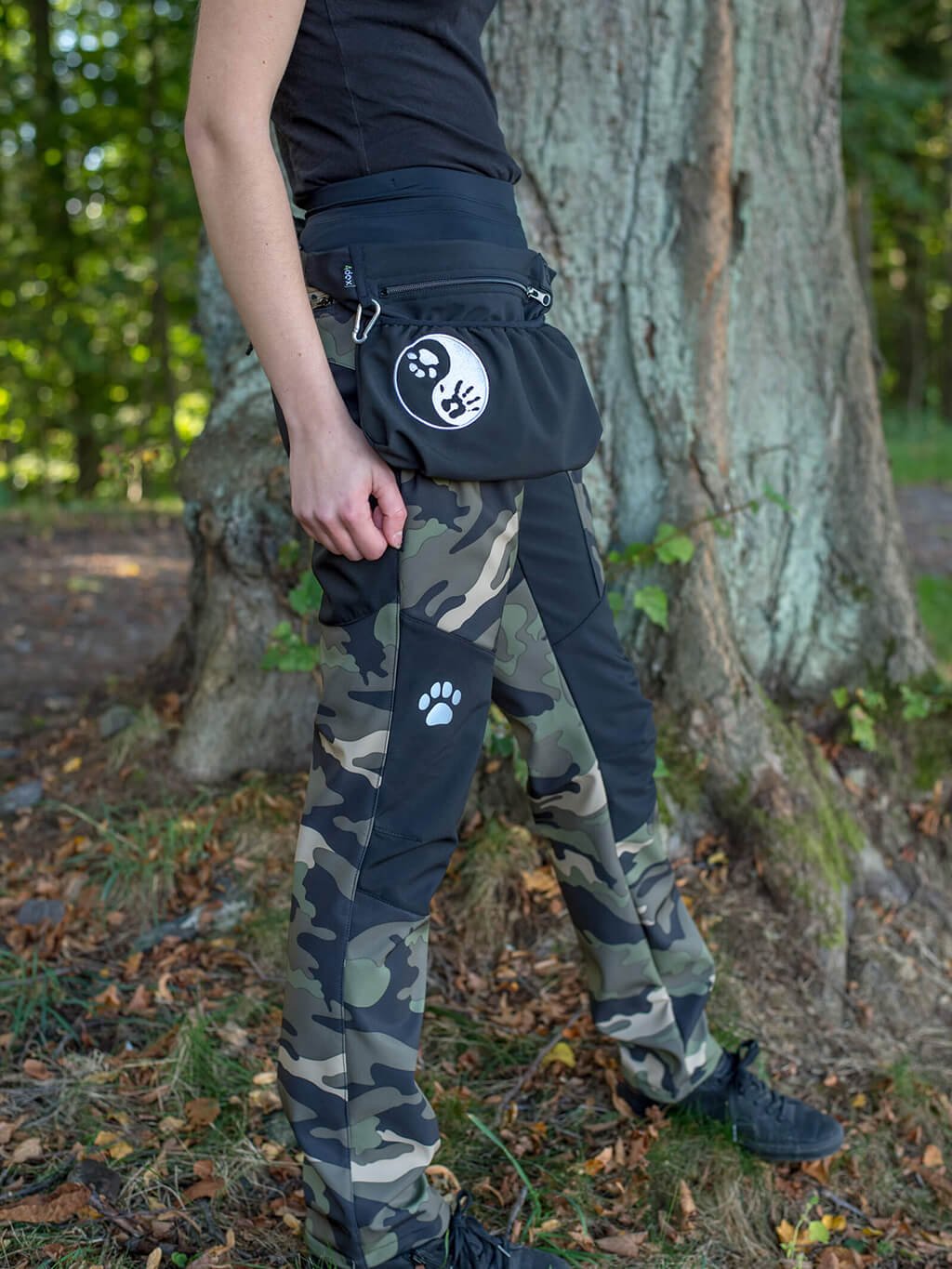 Women's training trousers WINTER camouflage