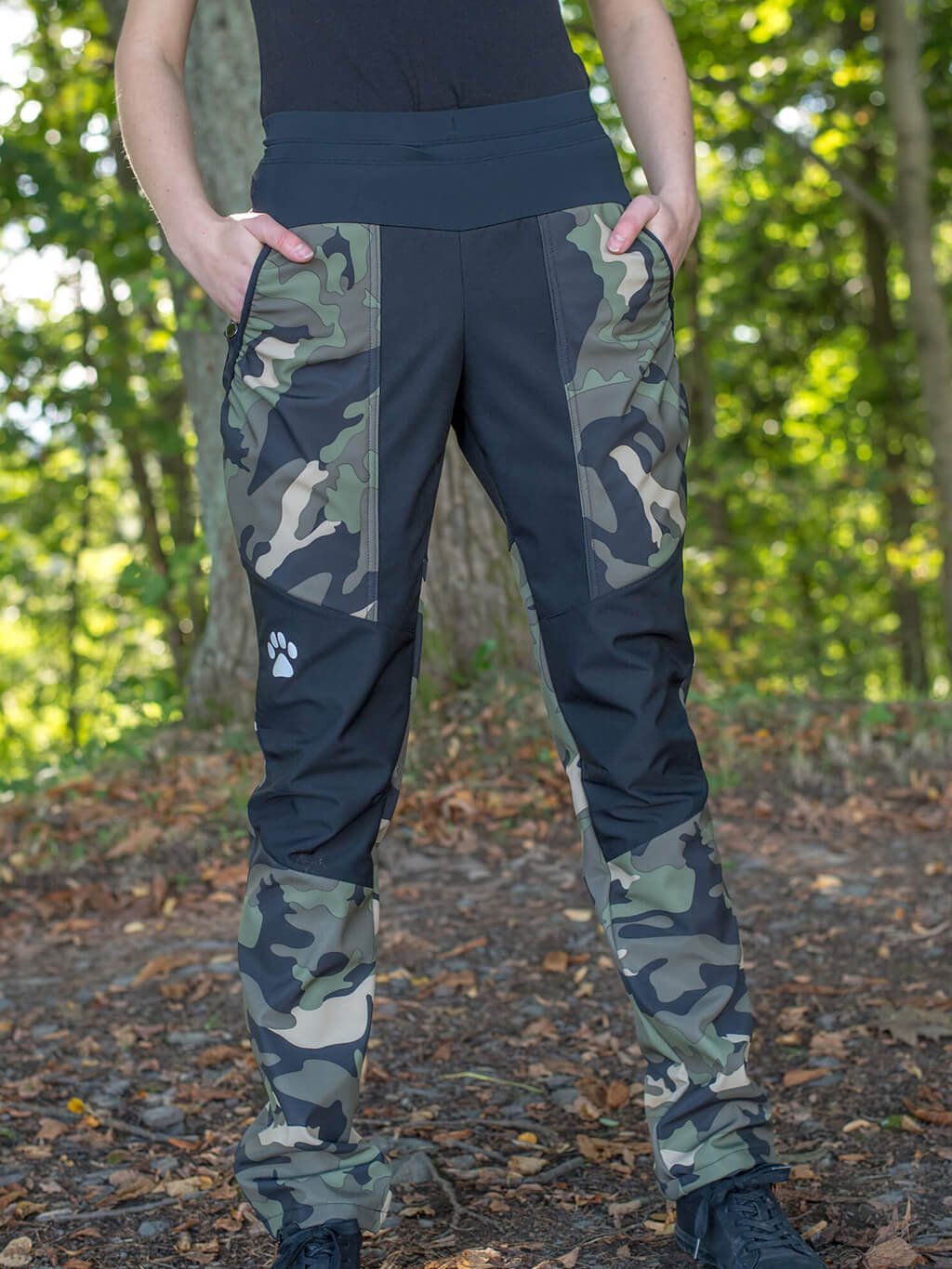 Women's training trousers WINTER camouflage