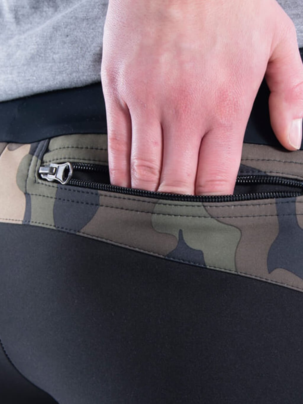 Women's training trousers WINTER camouflage