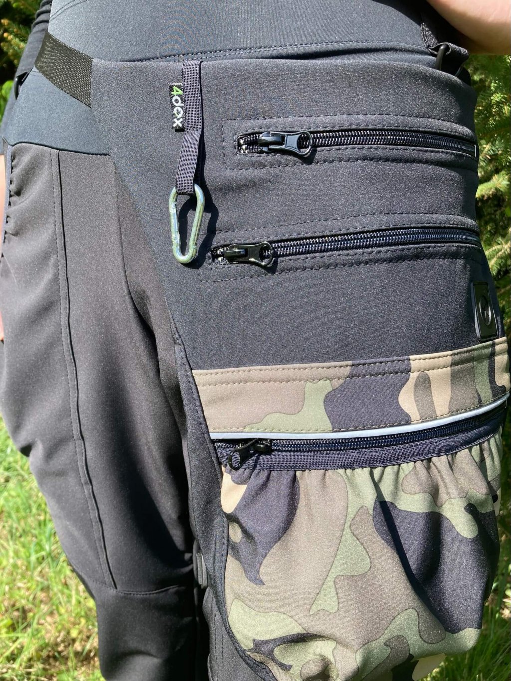 Running bag camouflage