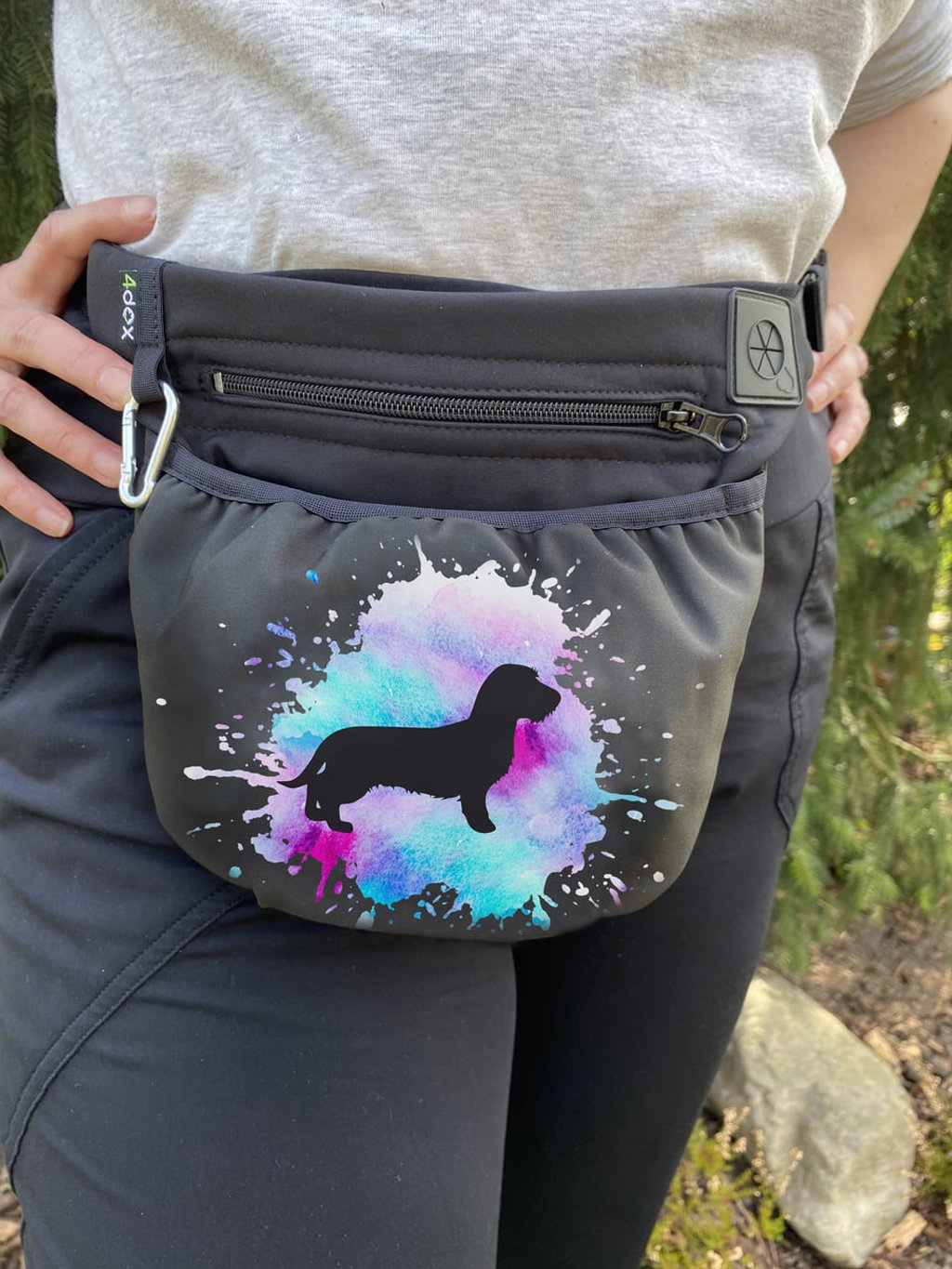 Treat bag with mangetic closure Dachshund J2 4dox