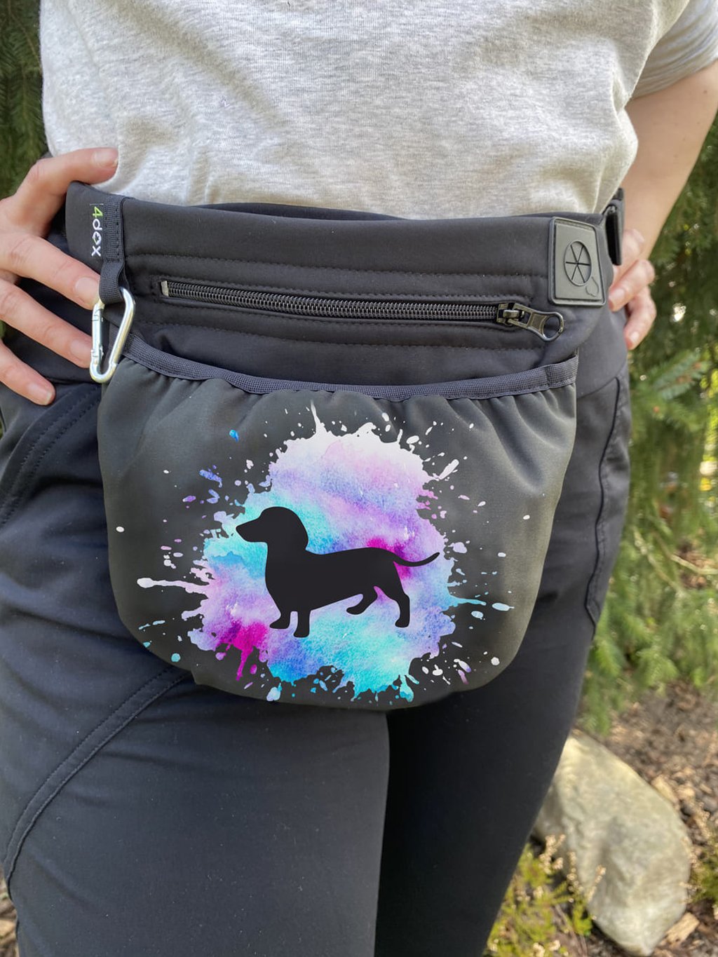 treat pouch with mangnetic closure Dachshund J1 4dox