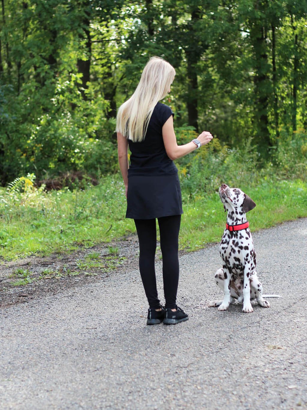 Rok legging met zwarte stof en aqua pootafdrukken