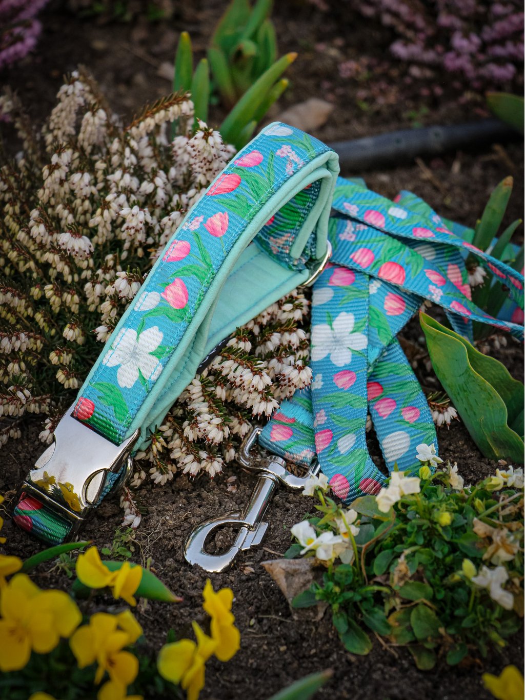 leash TULIP 4dox