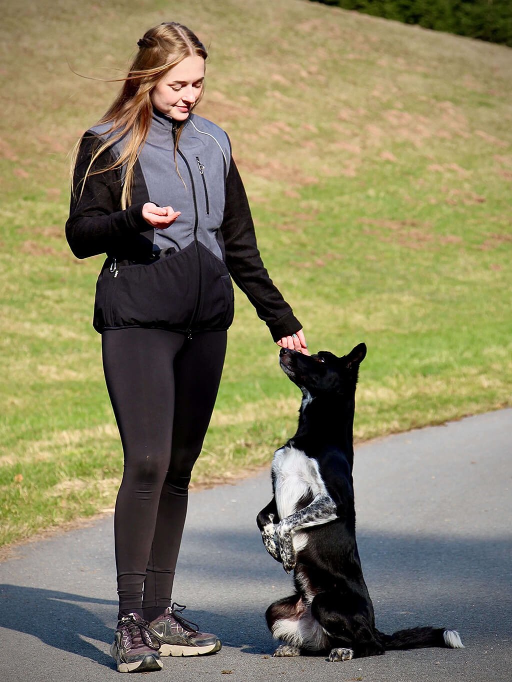 Women's training vest - ANTHRACITE-BLACK