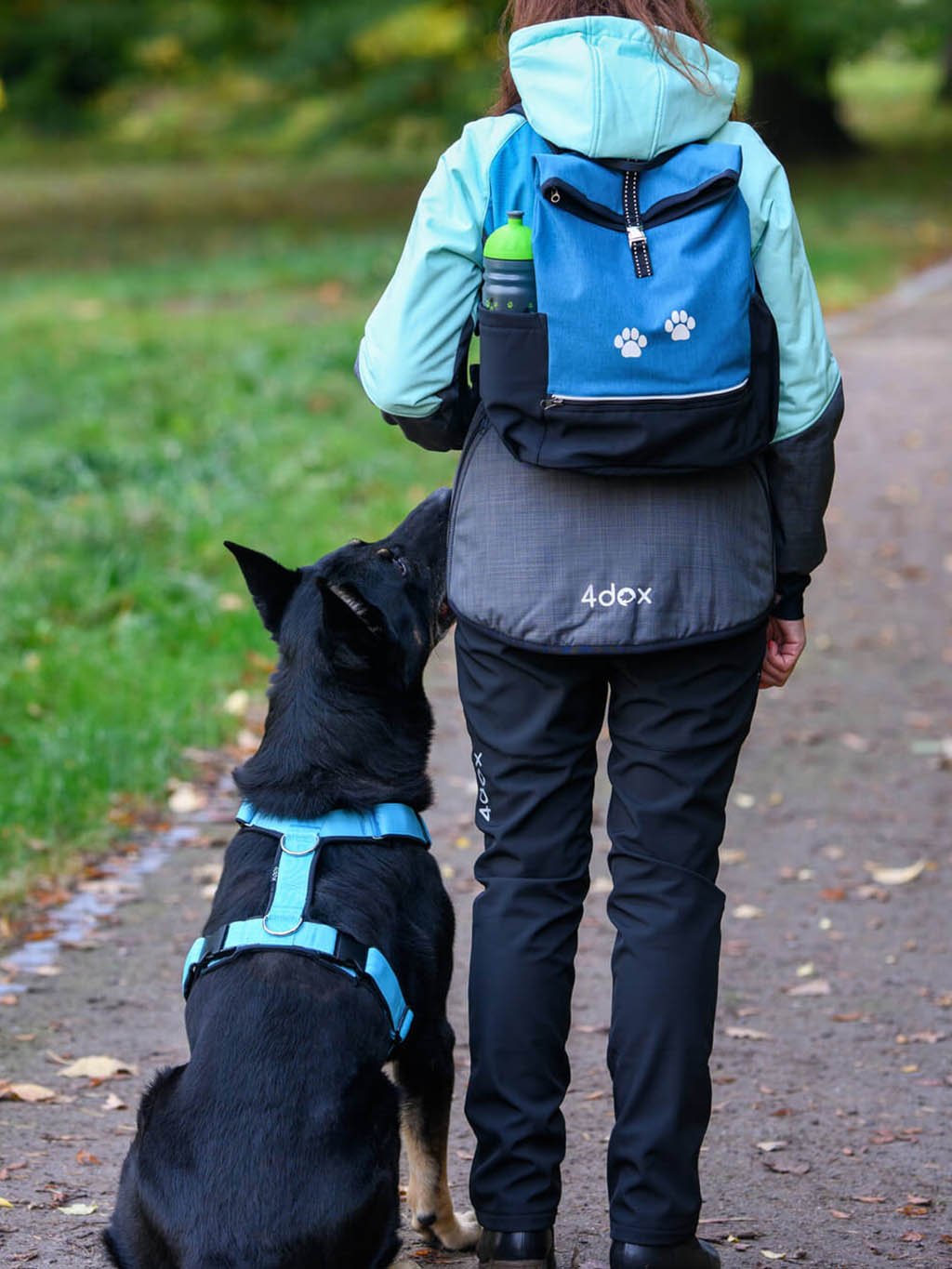 Training backpack Teal with top zip fastening 4dox