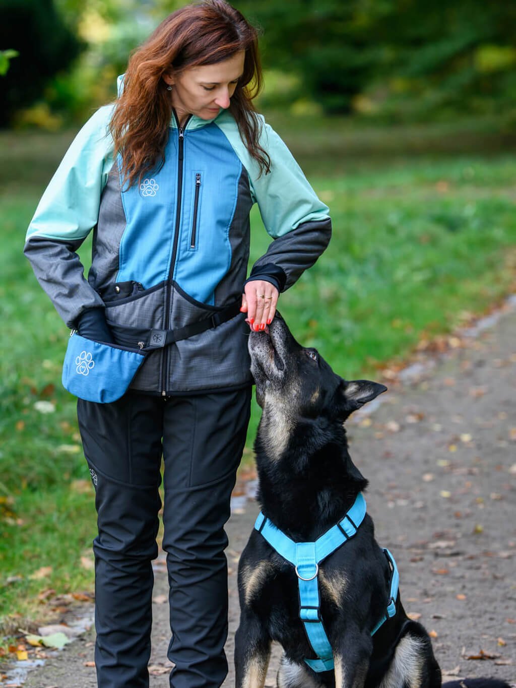 Winter jacket turquoise size L with treat bag and light