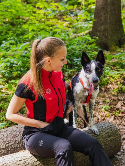 Ladies summer training vest - red