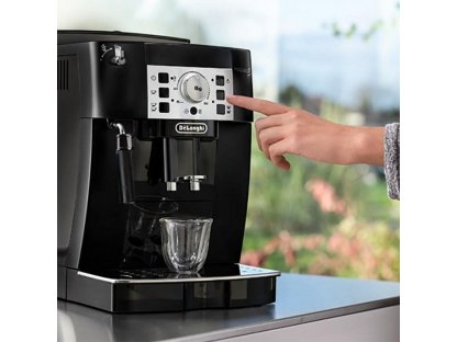 DeLonghi Magnifica S ECAM 22.110.B