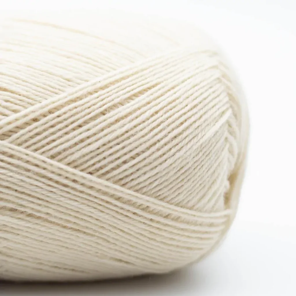 Edelweiss classic 4ply 100g  - 400 natur white
