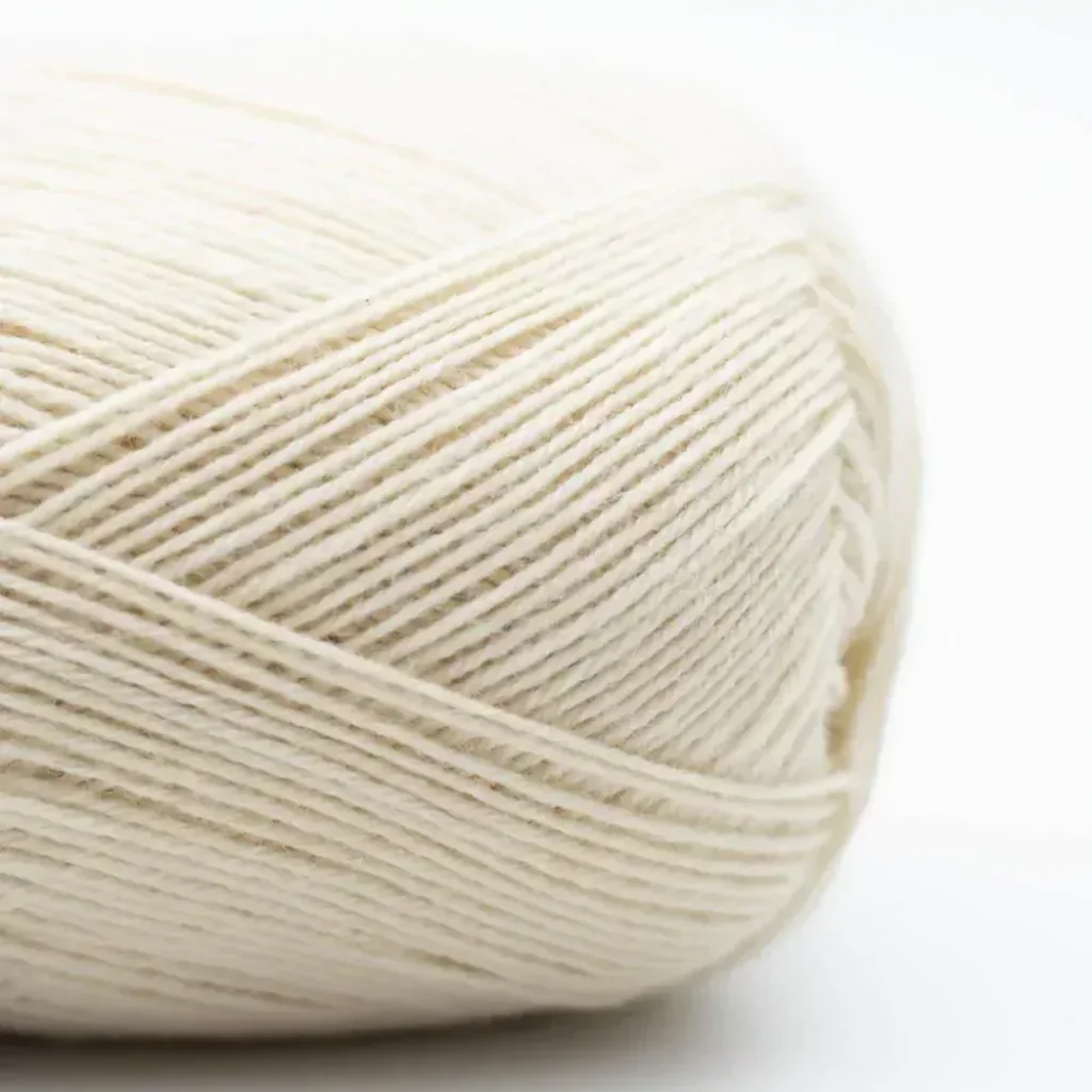 Edelweiss classic 4ply 100g  - 400 natur white