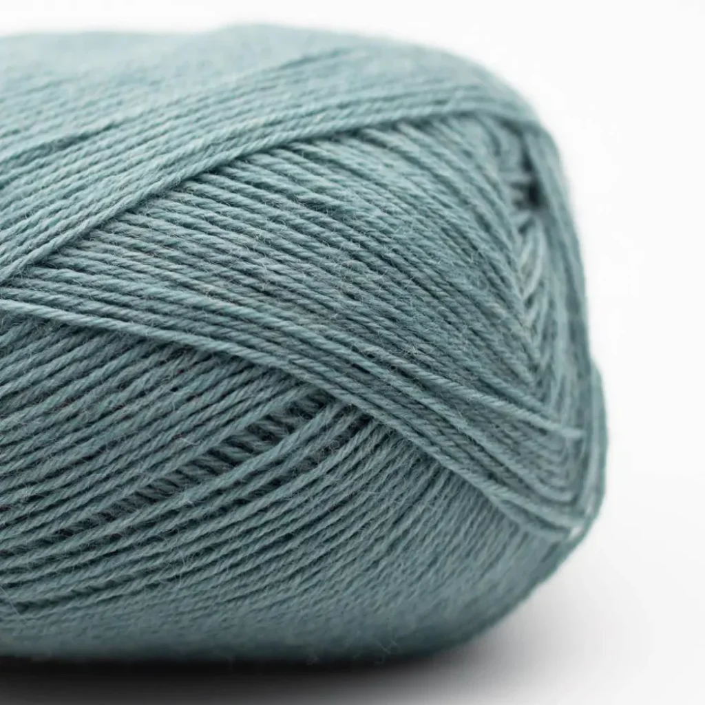 Edelweiss classic 4ply 100g  - 419 petrol green