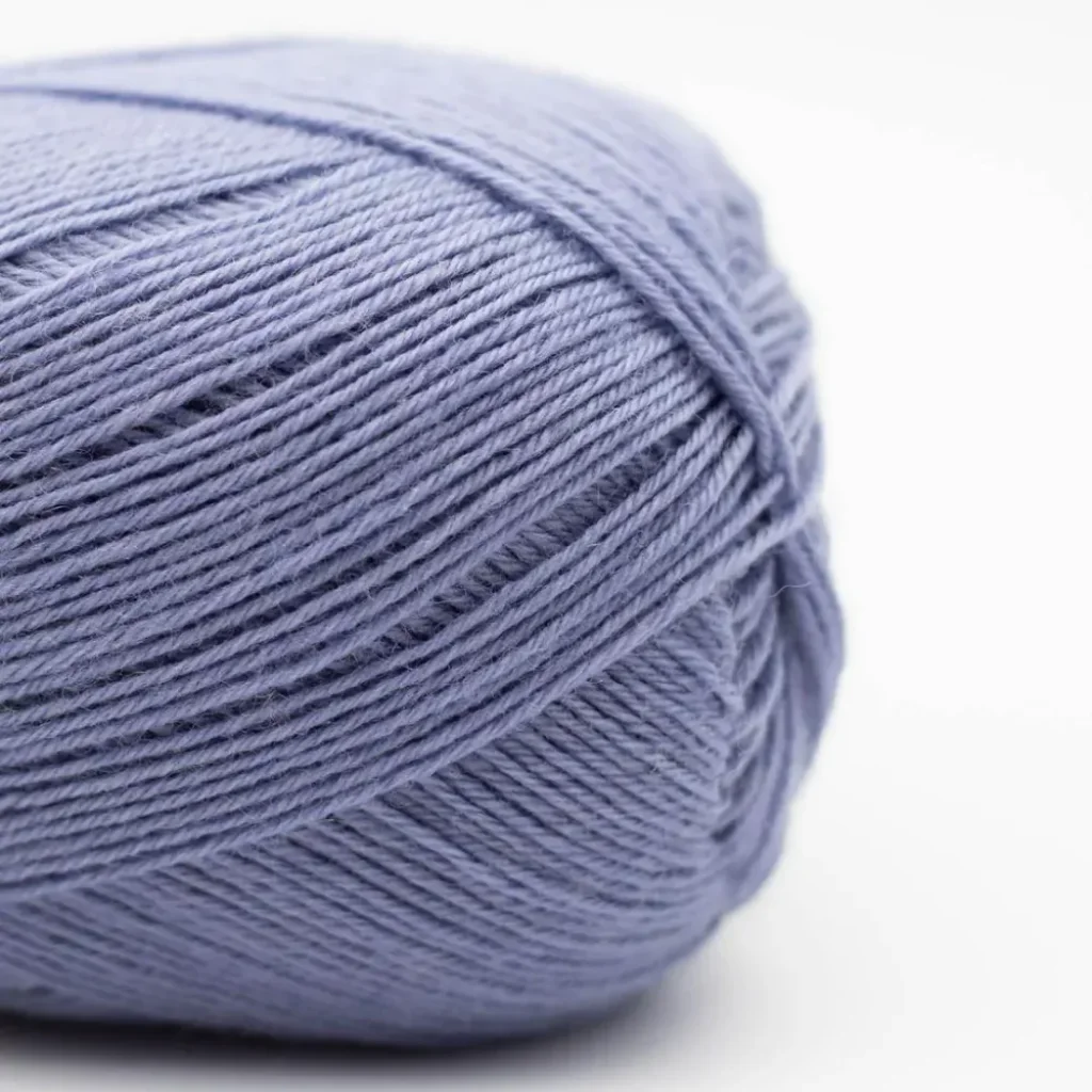 Edelweiss classic 4ply 100g  - 421 blue violet