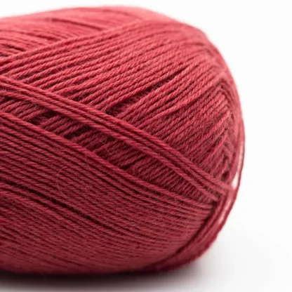 Edelweiss classic 4ply 100g  - 410 burgundy red