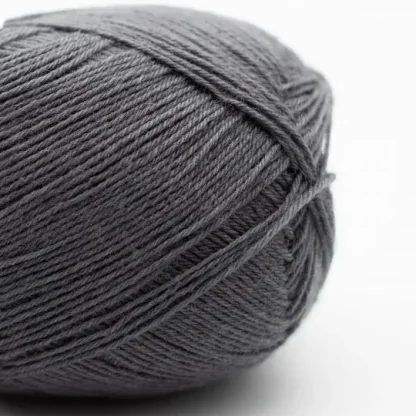 Edelweiss classic 4ply 100g  - 425 dark grey