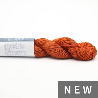 Studio Linen 422 Brick
