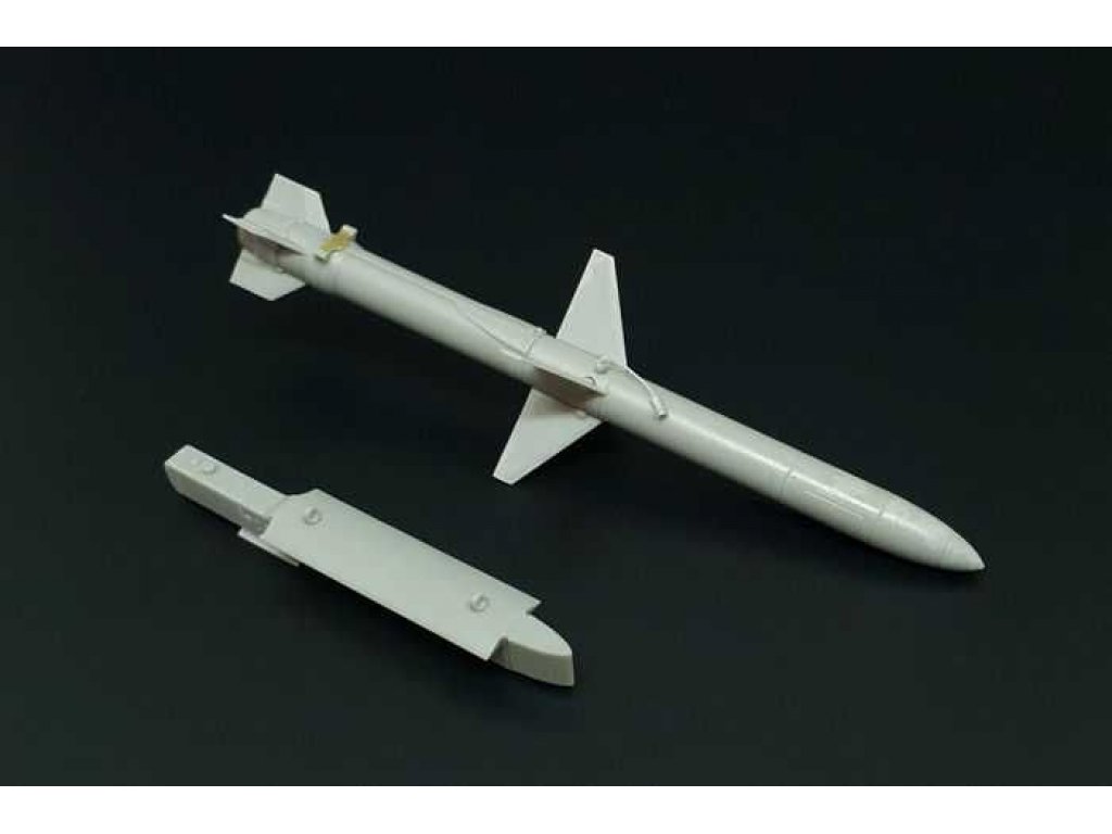 BRENGUN 1/32 AGM-45 Shrike US air-to-gr. antiradar missile