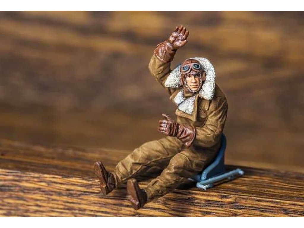 COPPER STATE MODELS 1/32 RFC Pilot In The Cockpit WWI Figures