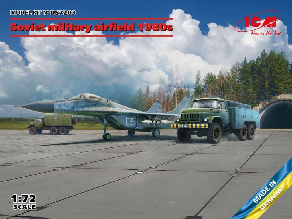 ICM 1/72 Soviet Military Airfield 1980s