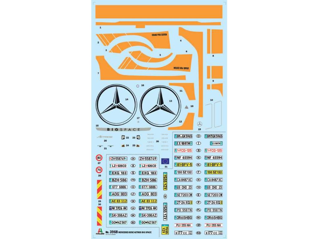 ITALERI 3968 1/24 Mercedes-Benz Actros MP4 Space Grand Prix Edition
