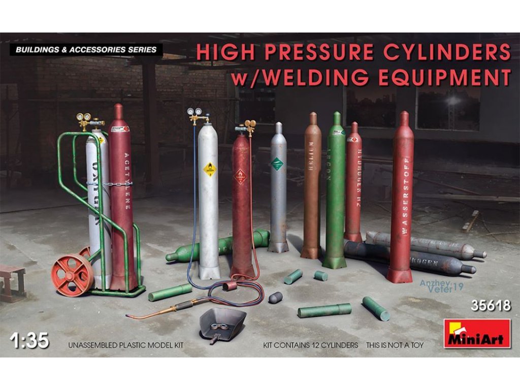 MINIART 1/35 High Pressure Cylinders w/Welding Equipment