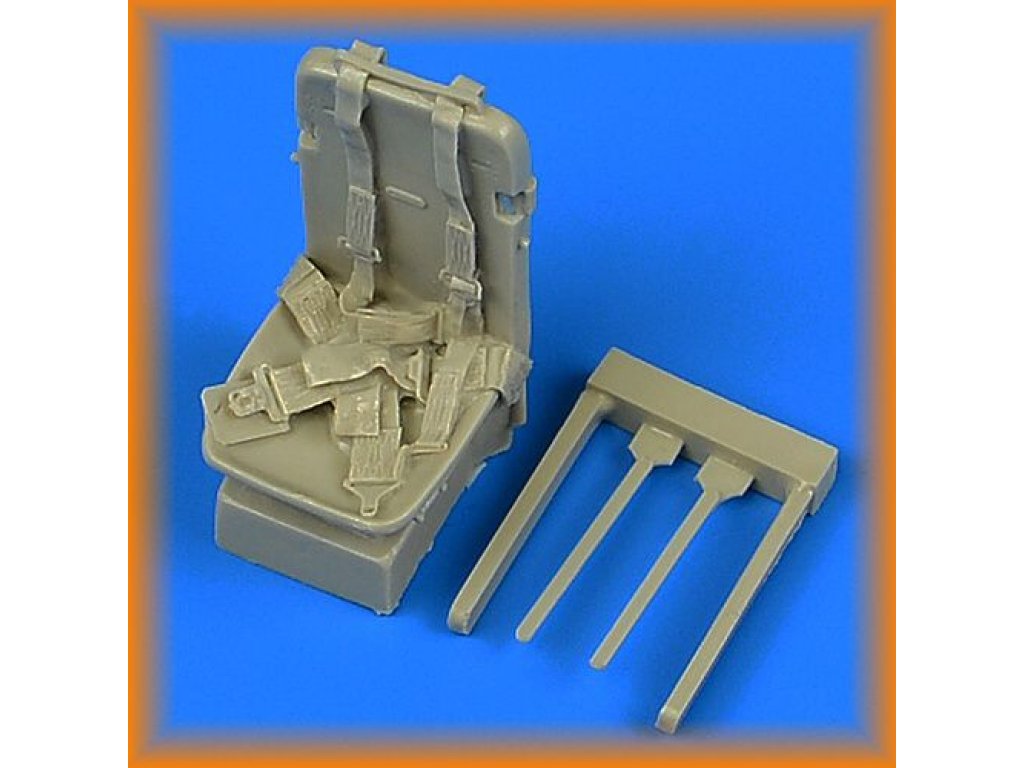 QUICKBOOST 1/32 P-51D Mustang seat with safety belts