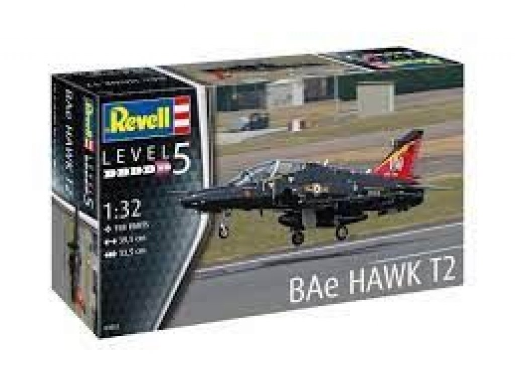 REVELL 1/32 BAe Hawk T2