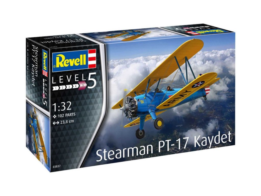 REVELL 1/32 Stearman PT-17 Kaydet