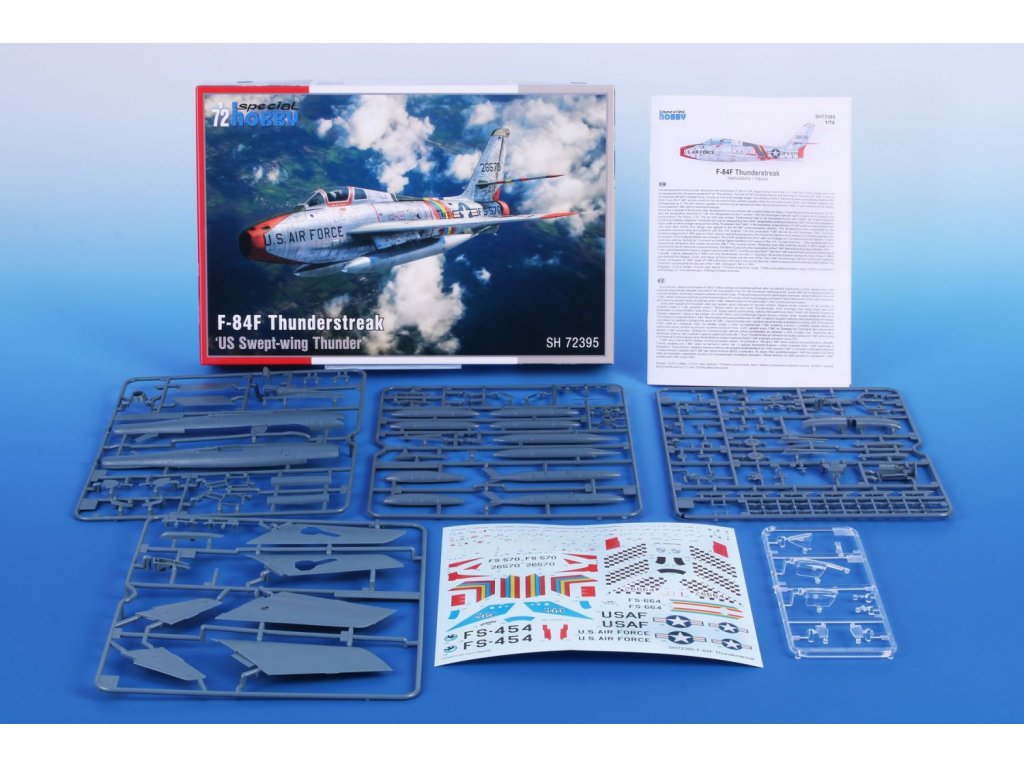 SPECIAL HOBBY 1/72 F-84F Thunderstreak US Swept-wing Thunder