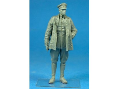 COPPER STATE MODELS 1/32 Standing German Airman WWI Figures