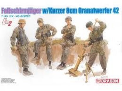 DRAGON 1/35 Fallschirmjager w/ Kurzer 8cm Granatwerfer