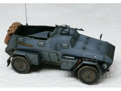 FIRST TO FIGHT 1/72 PL101 Sd.Kfz. 247 Ausf.B w/MG34 German Armored Car