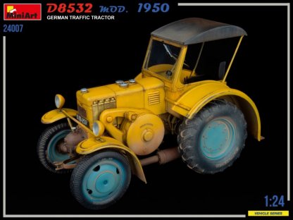 MINIART 1/24 D8532 Mod. 1950 German Traffic Tractor