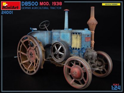 MINIART 1/24 German Agricultural Tractor D8500 Mod. 1938