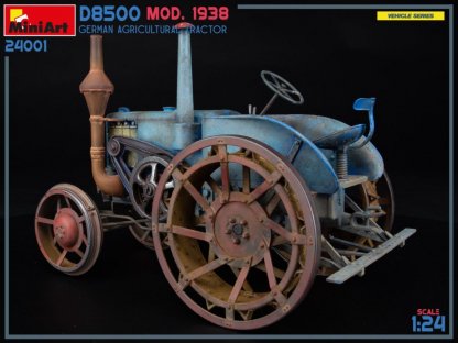 MINIART 1/24 German Agricultural Tractor D8500 Mod. 1938