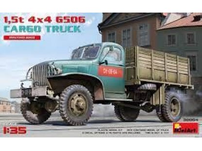 MINIART 1/35 1,5 t 4x4 G506 Cargo Truck