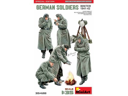 MINIART 35428 German Soldiers Winter 1941-42 Special Edition