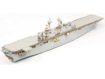 PONTOS 1/350 USS LHD-2 Essex Kit + Detail Up Set 