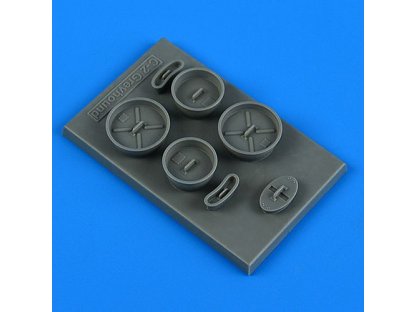 QUICKBOOST 1/48 C-2 Greyhound FOD covers for KIN