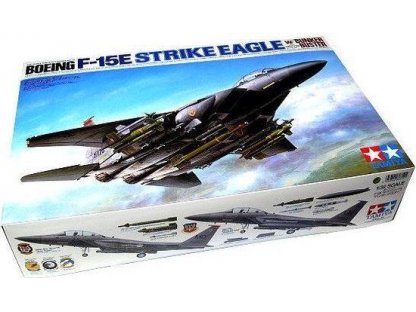 TAMIYA 1/32 F-15E Strike Eagle w/Bunker