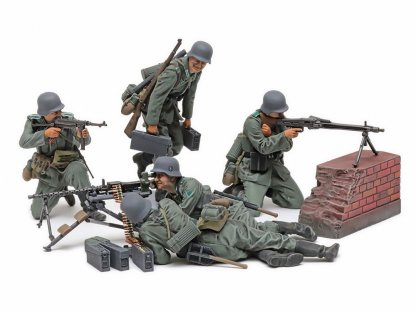 TAMIYA 35386 1/35 German Machine Gun Team (Mid-WWII)